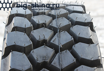 Шина 10-16.5 12PR SM-135 TL 138A3 STARMAXX